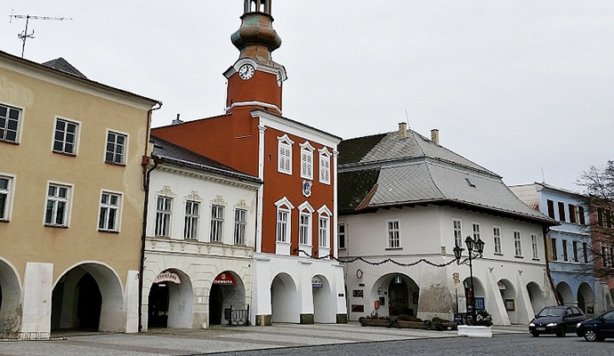 Svitavská radnice si mákla. Letos opravovala a otevírala